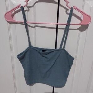 FREE W/ BUNDLE SHEIN Green Crop Tank Size S/6
